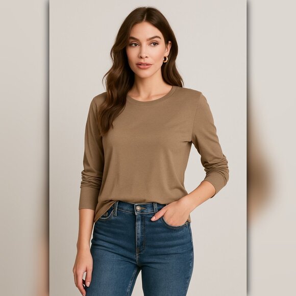 Zara Tops - A172 ✽ Zara Essential Long Sleeve Crewneck Tee